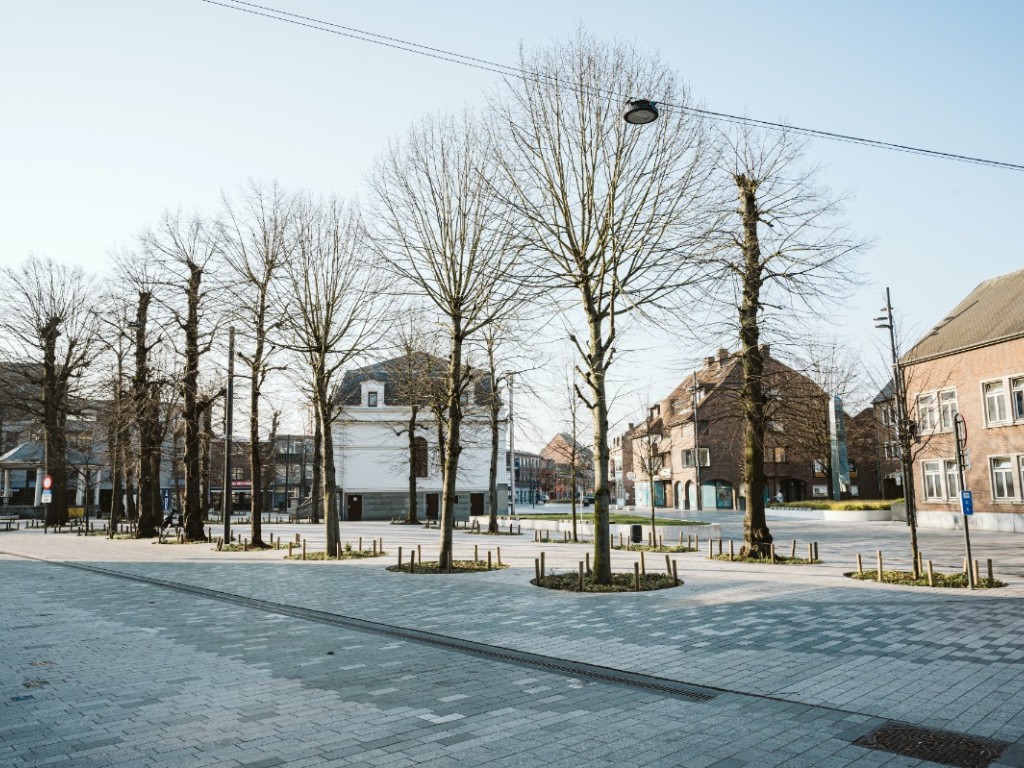 Dorp - 8 - - 3920
