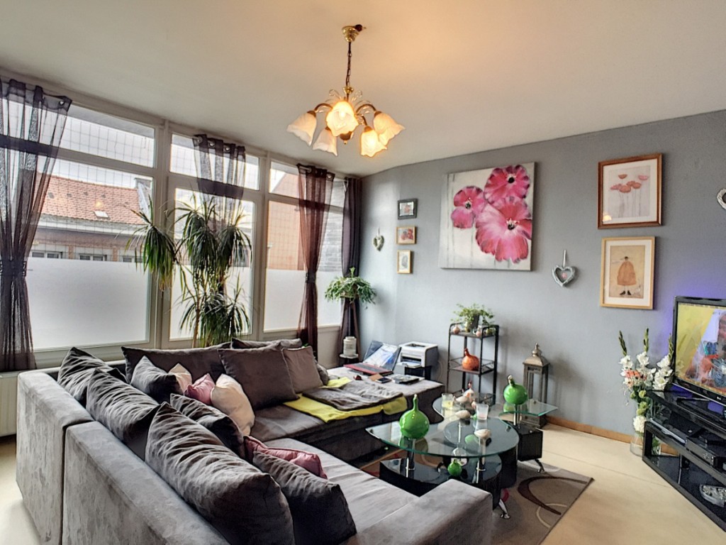 Rue Neuve - 25 - - 4500