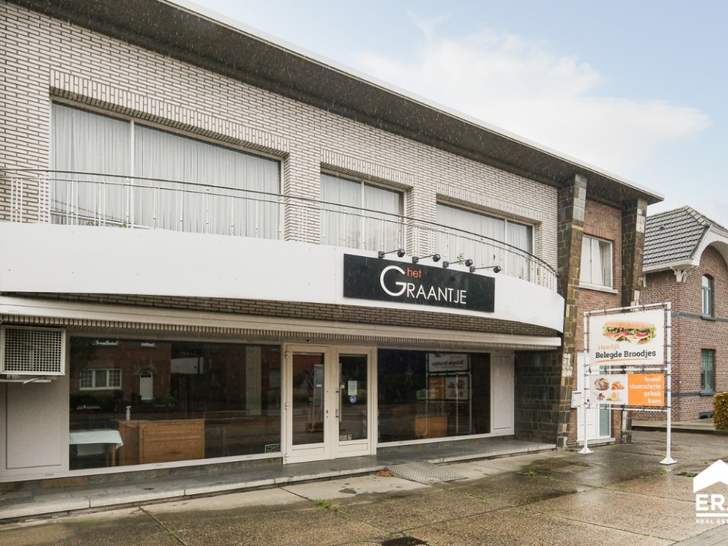 Stationsstraat - 32 - - 3570