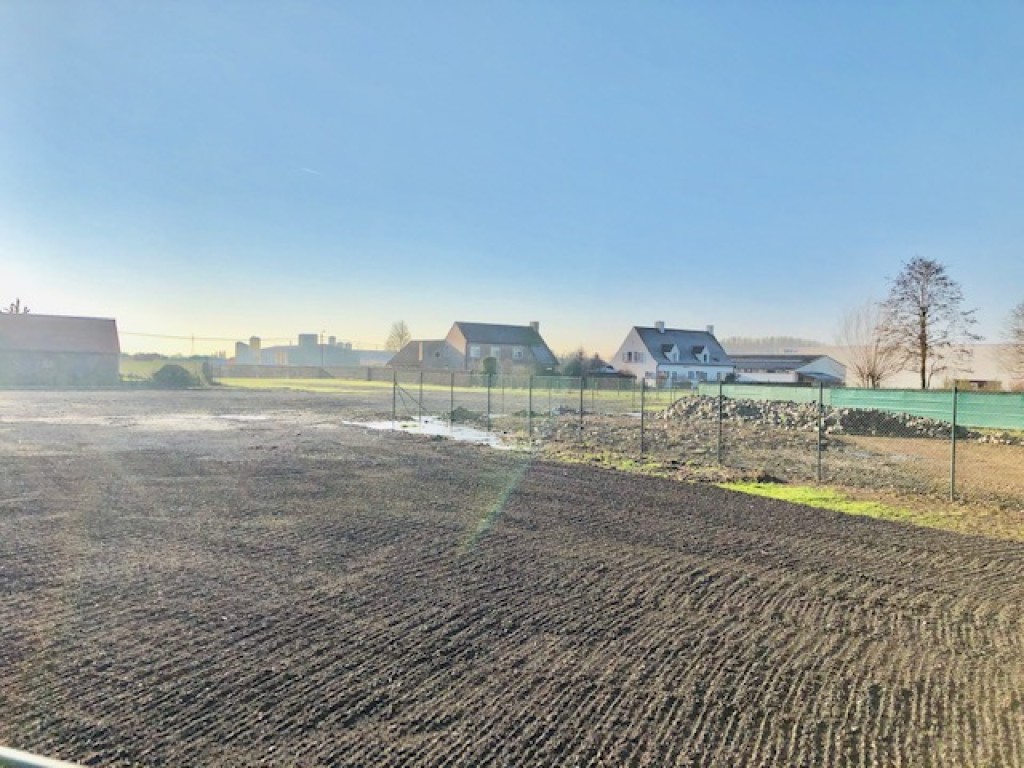 Kruisboommolenstraat - GROND - - 8800