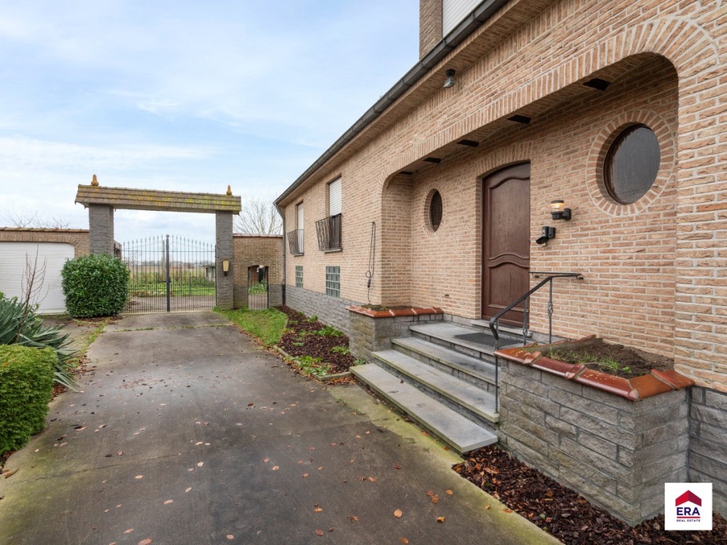 Statiestraat - 117 - - 8720