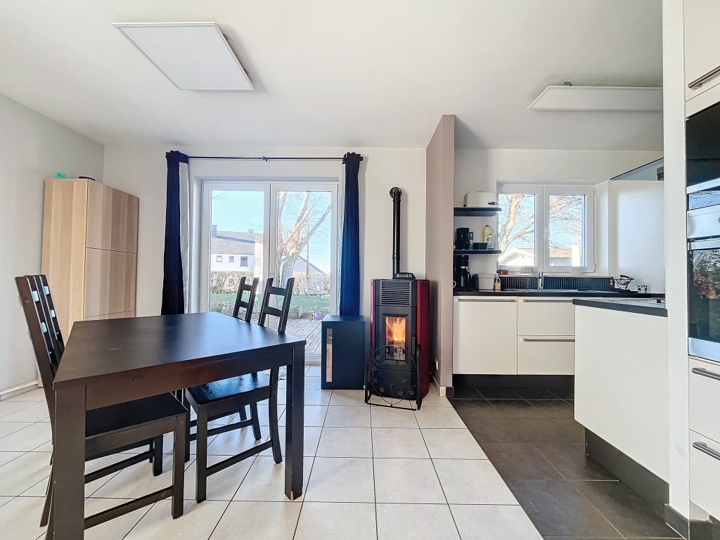 Rue des Eaux Bonnes - 27 - - 6860