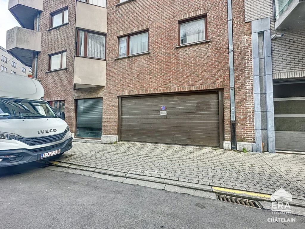 Rue Gray - 62 - - 1040