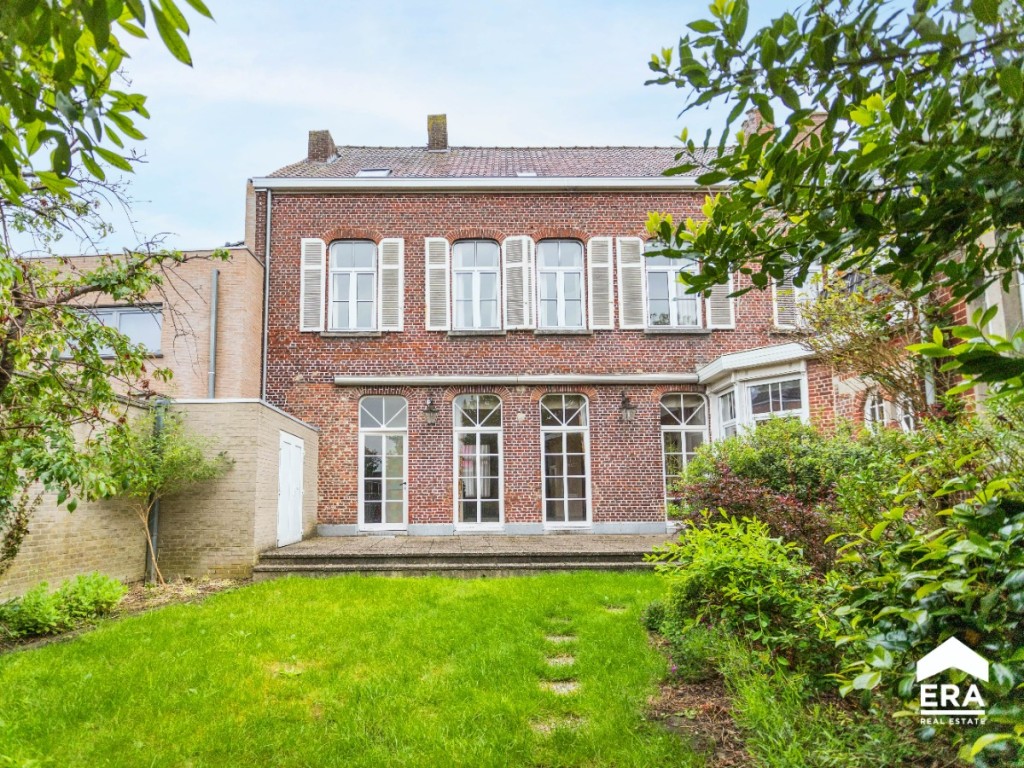 Hoogstraat - 23 - - 8800