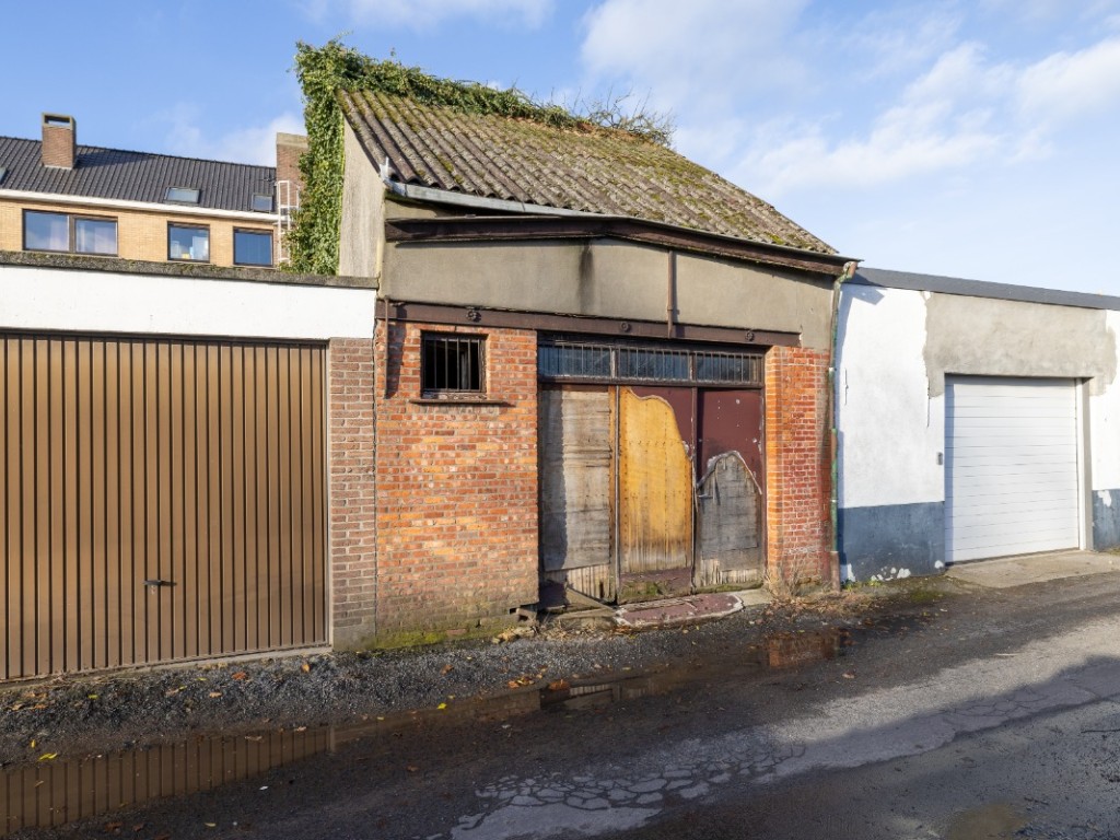 Hoogstraat - 22 - - 9960