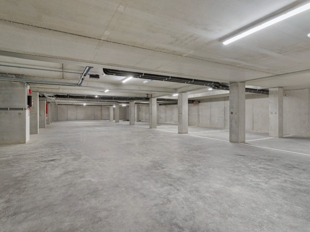 Staatsbaan - 76 - - 1.3 - 9870