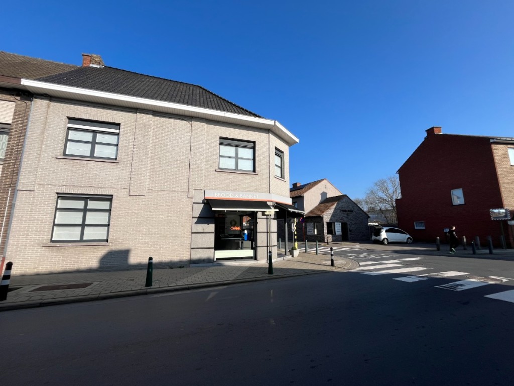 Kijkuitstraat - 2 - - 8560