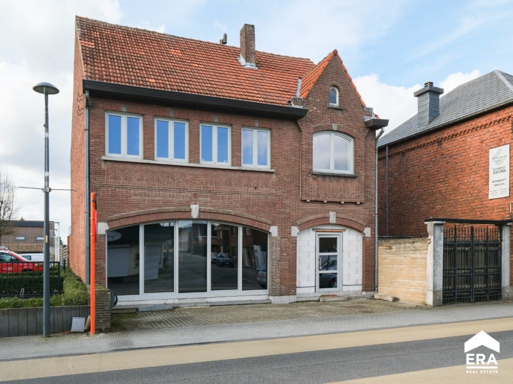 Hoofdstraat - 30 - - 3941