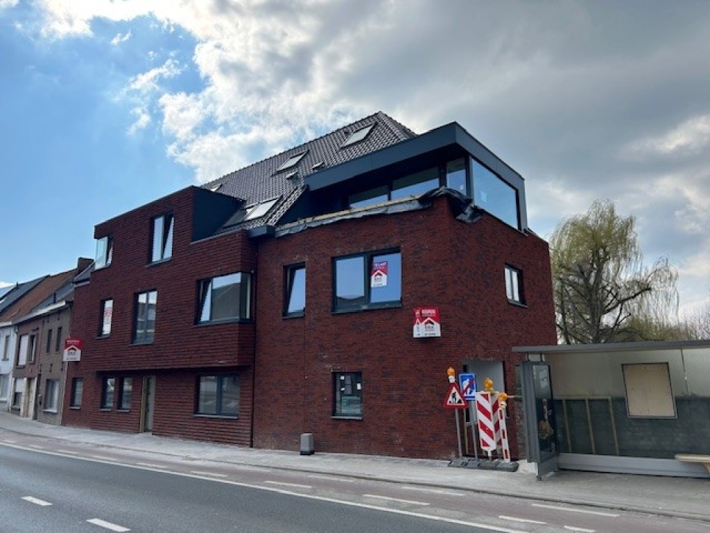 Moeskroenstraat - 445-447 - 0.3 - 0.3 - 8930