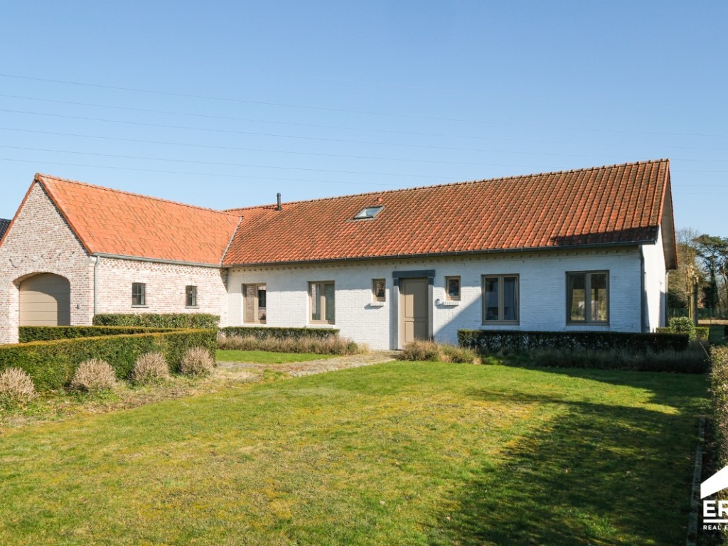 Stationsstraat - 42 - - 3941