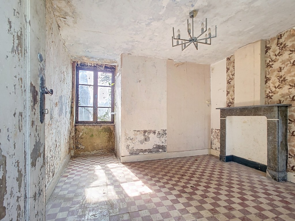 Rue de l'Église - 3 - - 4500