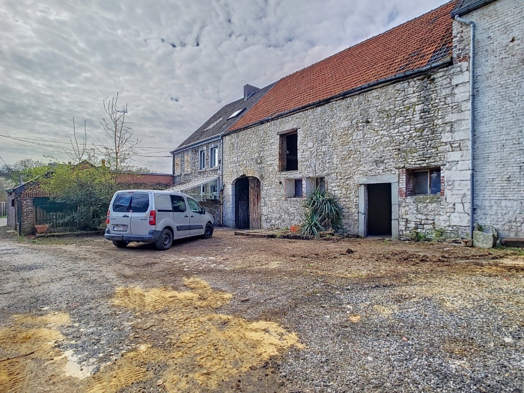 Rue de l'Église - 6 - - 4500