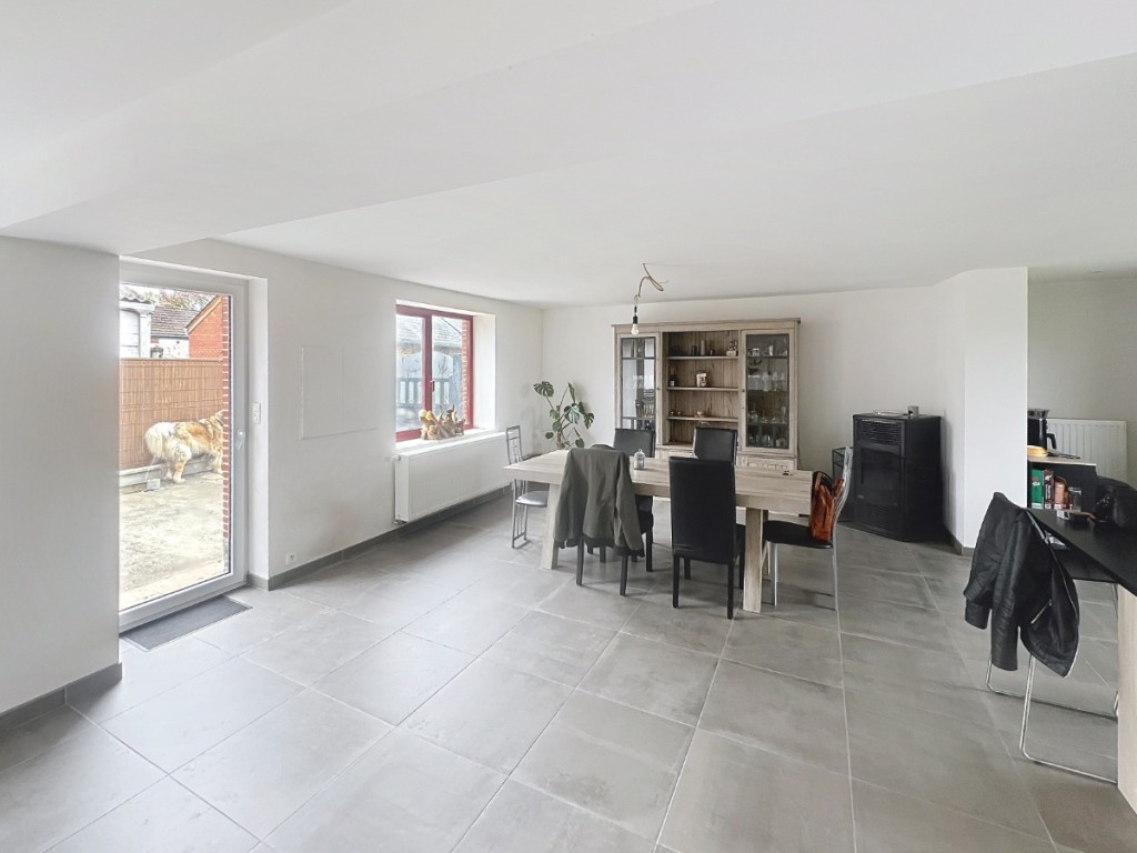 Rue Puits à Leval - 14 - - 7950