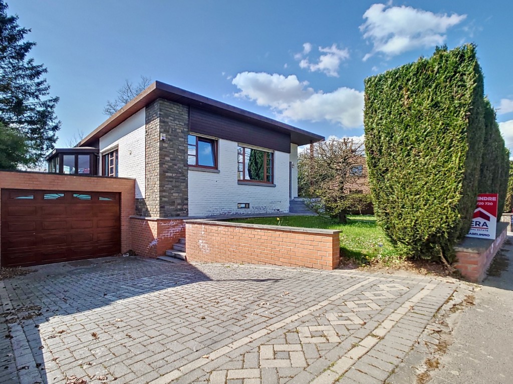 Rue d'Heure-le-Romain - 95 - - 4680