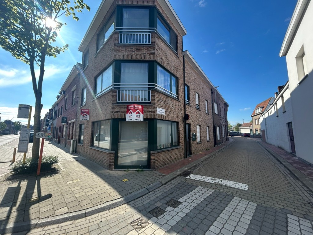 Ieperstraat - 56 - 001 - 8940