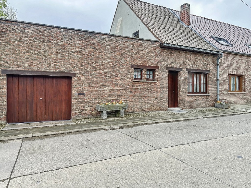 Rue de la Centenaire - 129 - - 7050