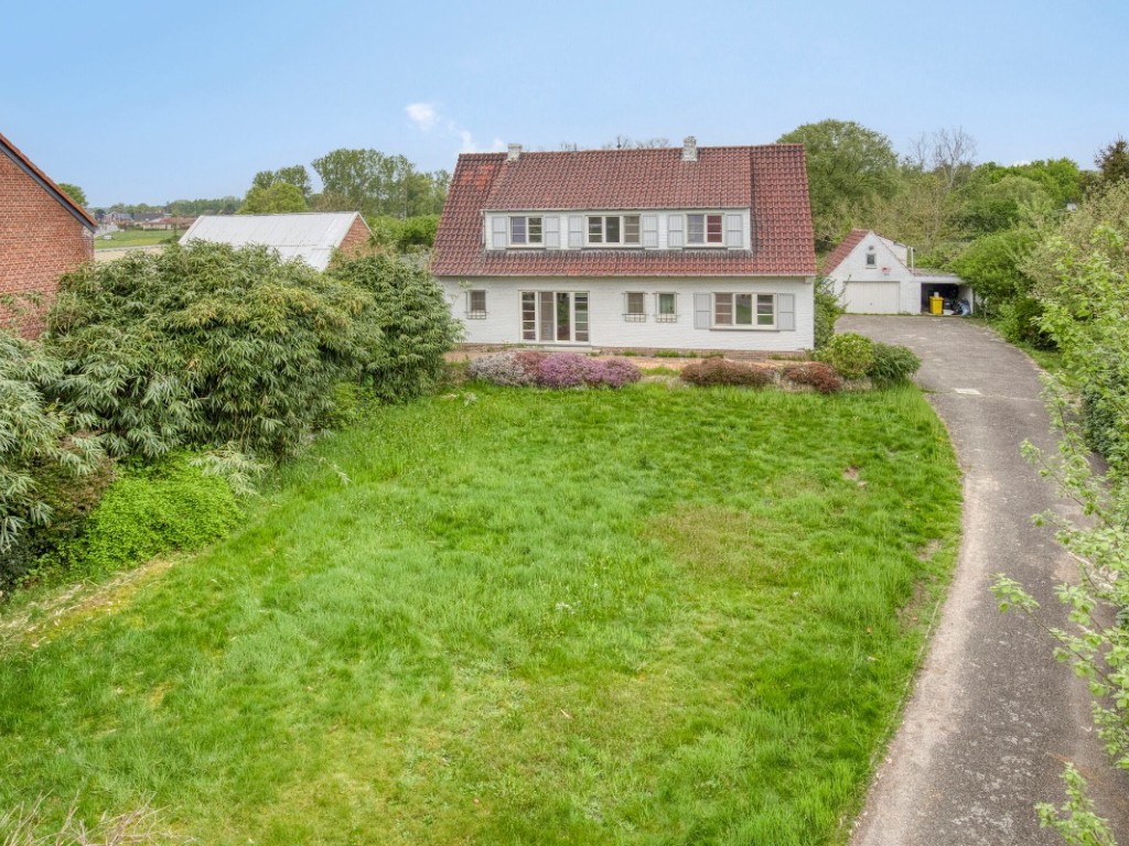Hulst - 9 - - 3272