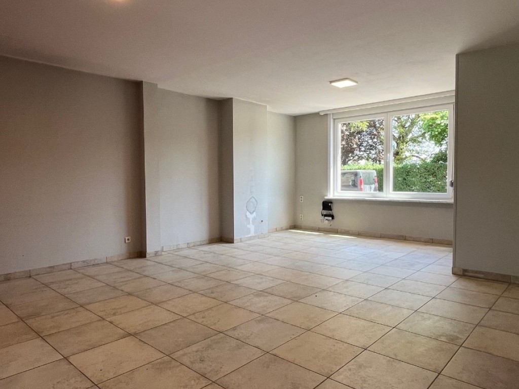 Ieperstraat - 76 - - 8953