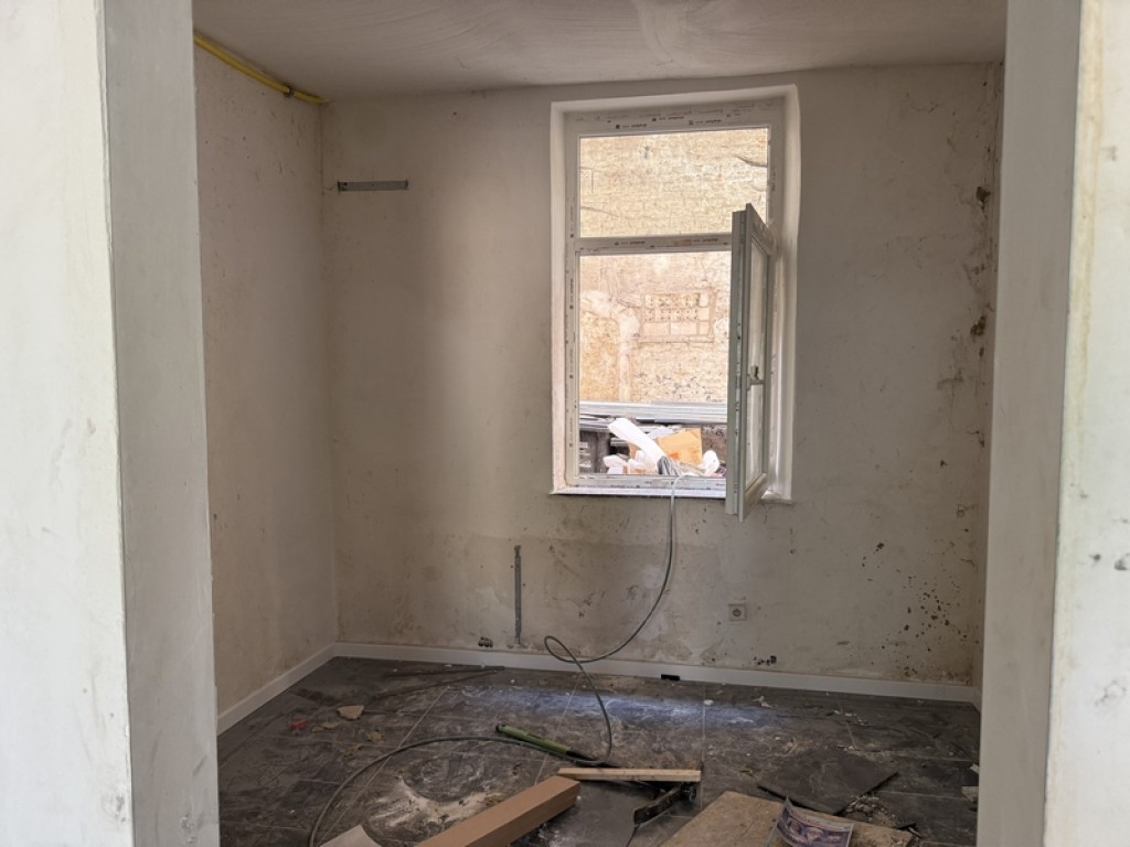 Rue Pisseroule - 256 - - 4820