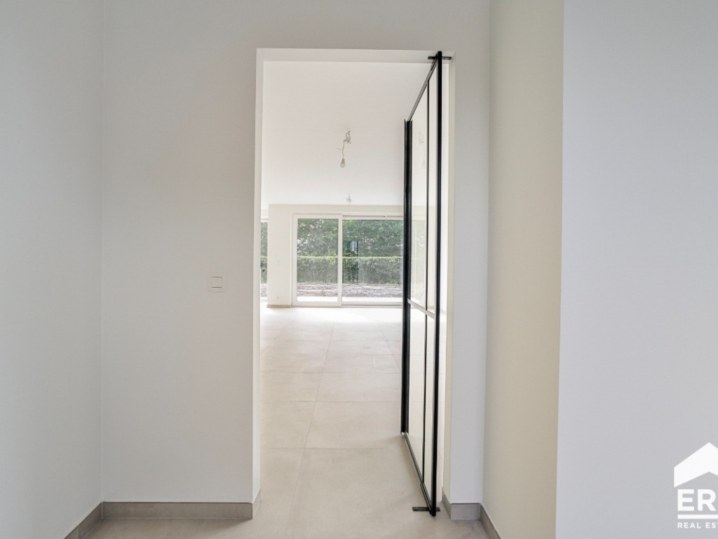 Vlaanderenlaan - 4 - - 8750