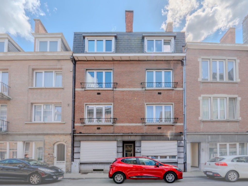 Rue Basse Neuville - 24 - - 5000