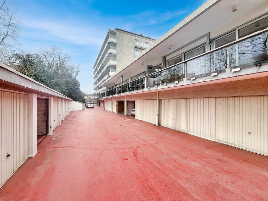 Allée des platanes - 8D - 412 - 4053