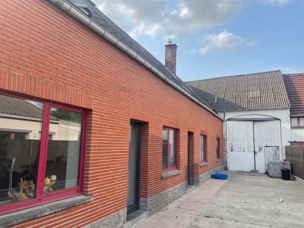 Rue Puits à Leval - 14 - - 7950