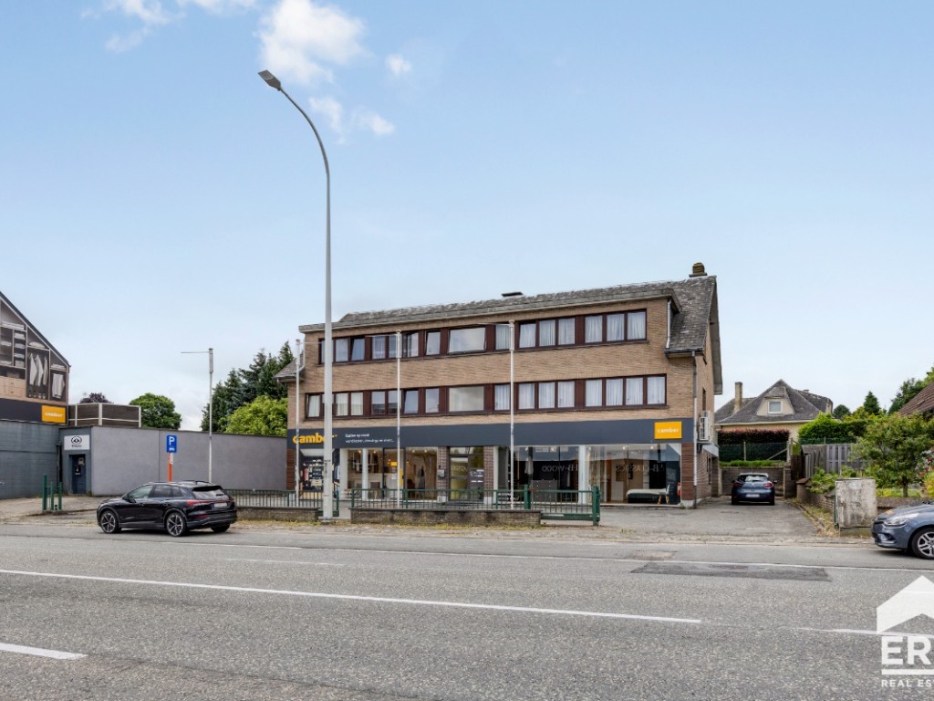 Ninoofsesteenweg - 900 - - 1703