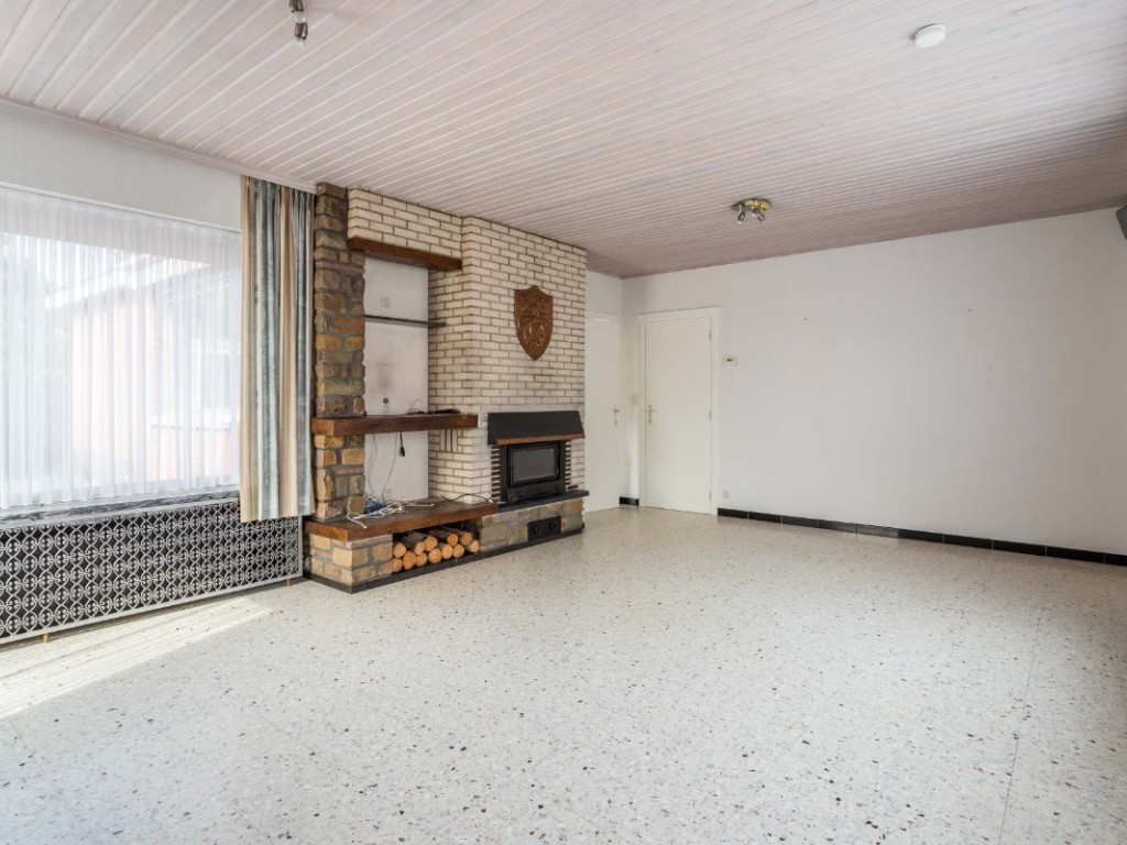 Aalbeeksestraat - 97 - - 8510