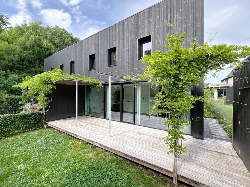 Rue des petites roches - 85 - - 4000