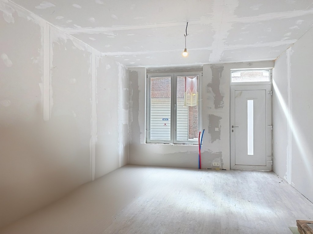 Rue Entre les Maisons - 72 - - 4602