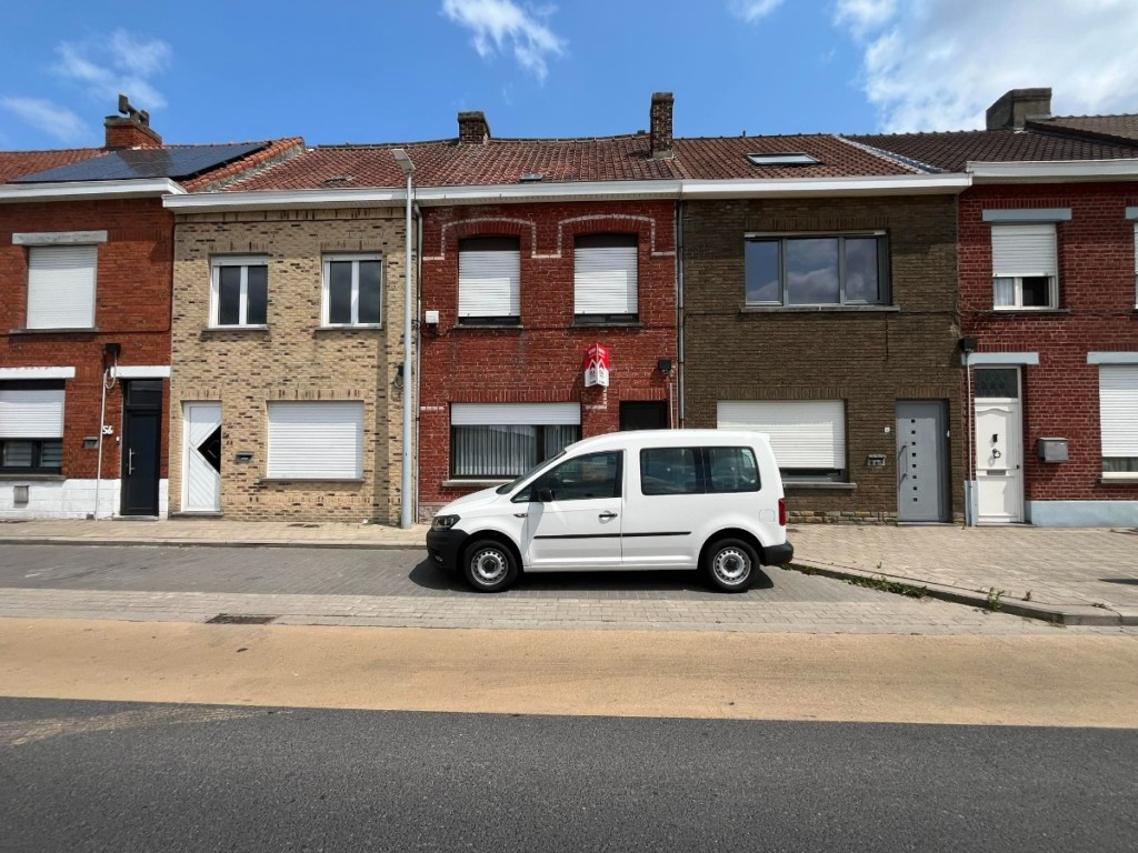 Hellestraat - 52 - - 8940