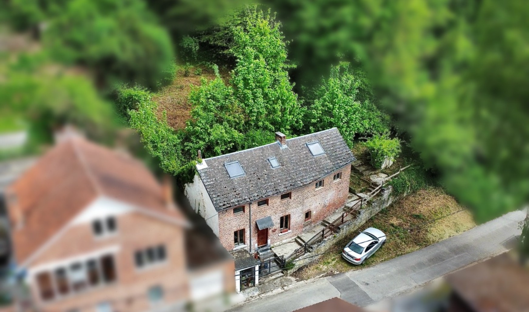 Rue Thier Moulu - 63 - - 4520