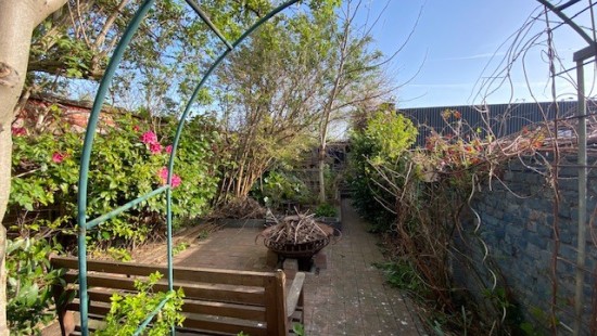 Hogeweg - 23 - - 8930