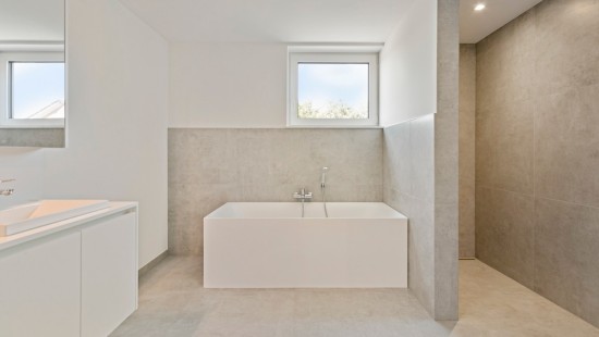 Bruggestraat - 210 - - 8750