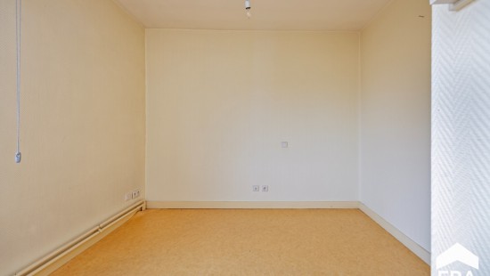 Pastoor termotestraat - 12 - - 8750