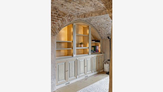 Markt - 17A - - 8647