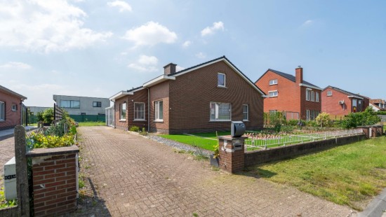 Burgemeester van Hovelaan - 8 - - 9170