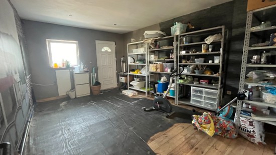 Menenstraat - 77 - - 8560