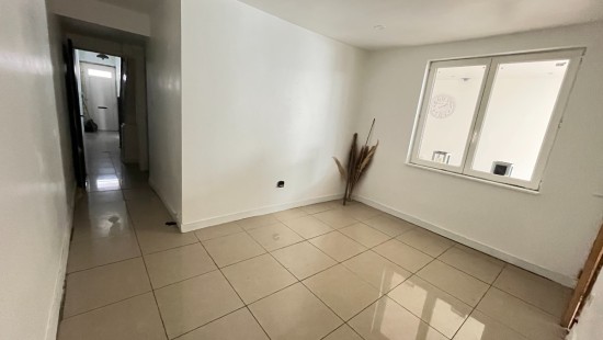 Menenstraat - 77 - - 8560