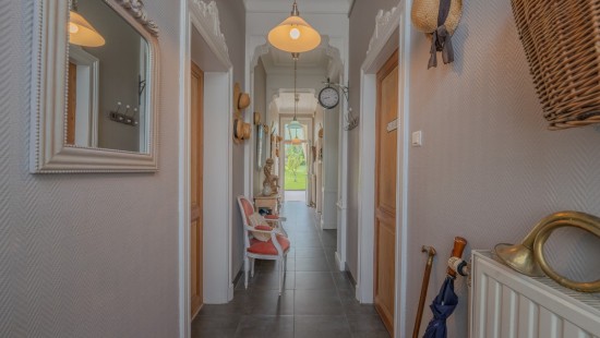 Avenue Nestor Martin - 75 - - 6870