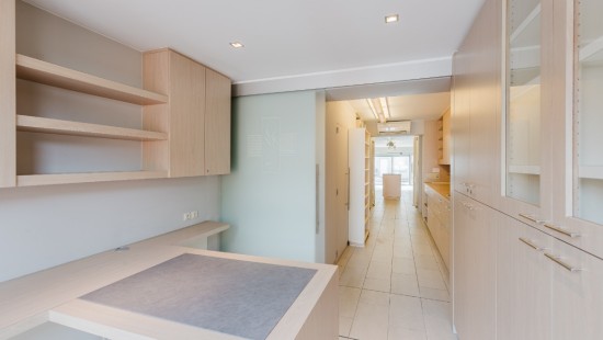 Hoogstraat - 9 - - 9960
