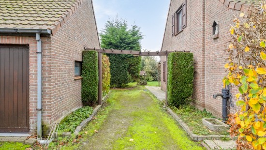 Rijksweg - 265 - - 8710