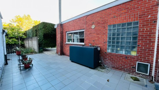Roeselaarsestraat - 3 &amp; 5 - - 8890