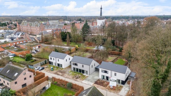 Oostakker - 2 - - Lot 6 - 2290
