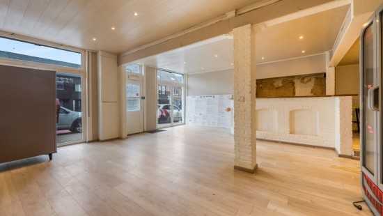 Stationsstraat - 128 - - 9250