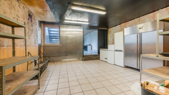 Stationsstraat - 128 - - 9250