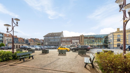 Sint-Denisplaats - 0 - - 8630