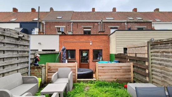Moeskroenstraat - 382 - - 8930