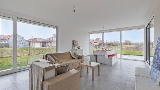 Blauwe-Zwaanstraat - 61 - - 8790